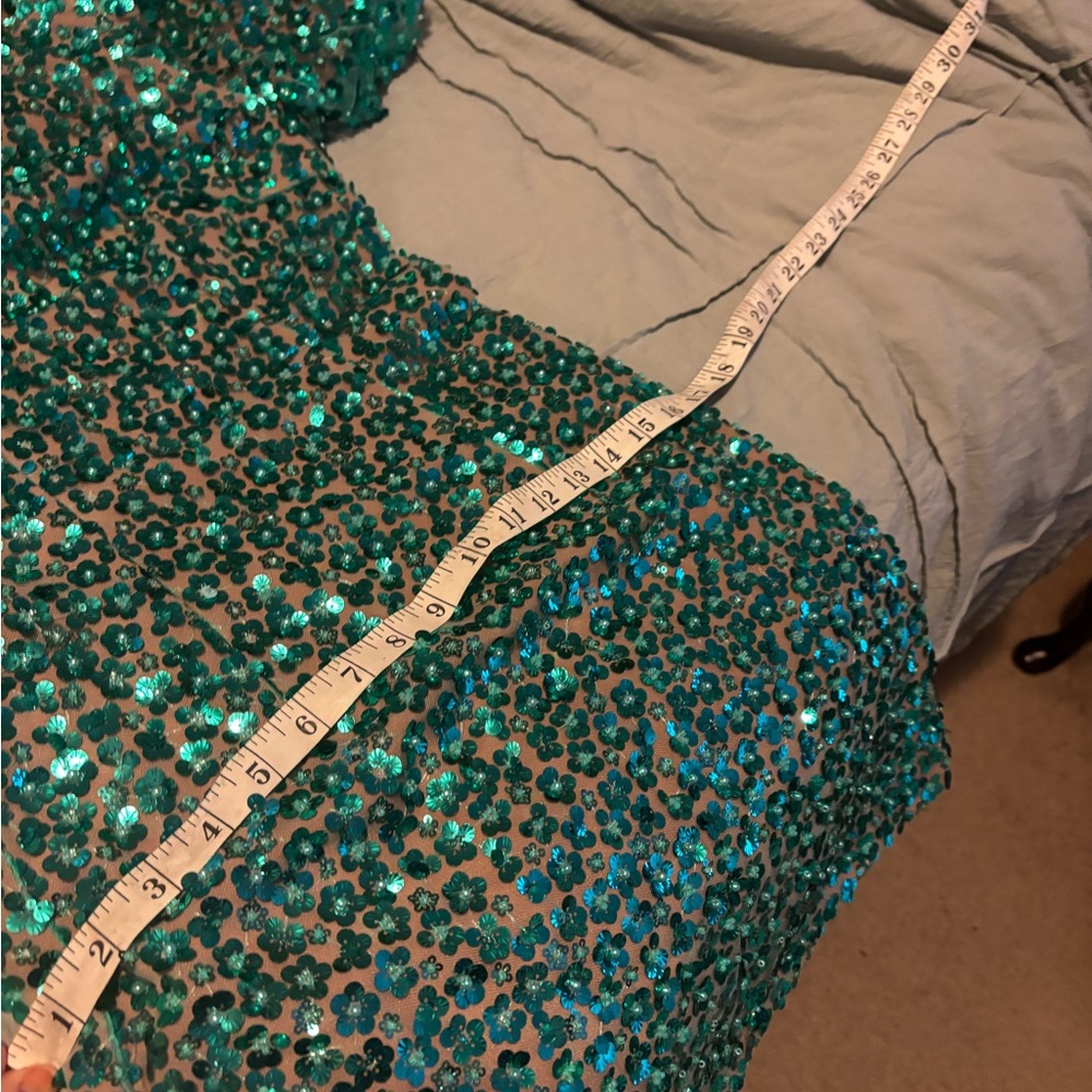 NWB Queen Of Sparkles Green/Teal Poof Sleeve Dress XS perfect for St Patrick’s! - Picture 14 of 16